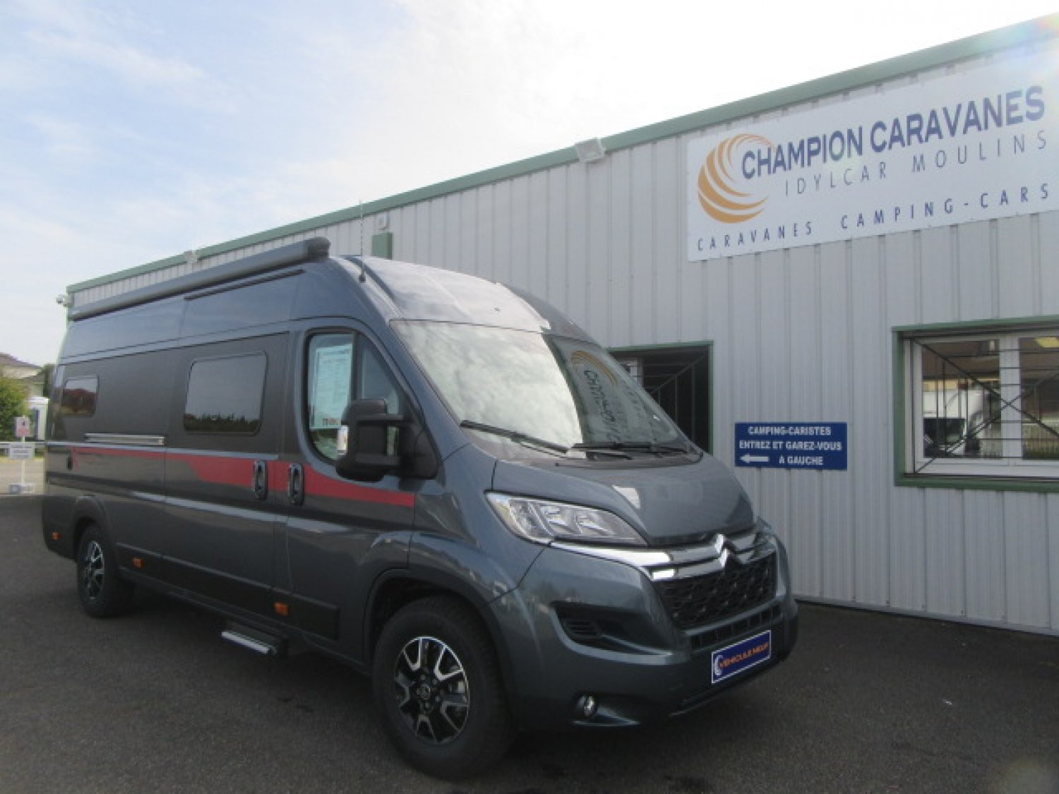Champion Caravanes et Camping Car - Pilote VAN 630J X EDITION à 73090 €