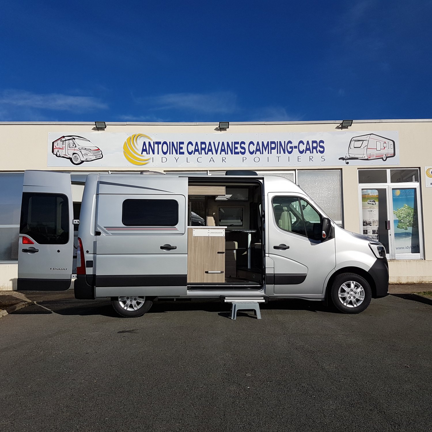 Champion Caravanes et Camping Car - Randger R 559 à 64 580€