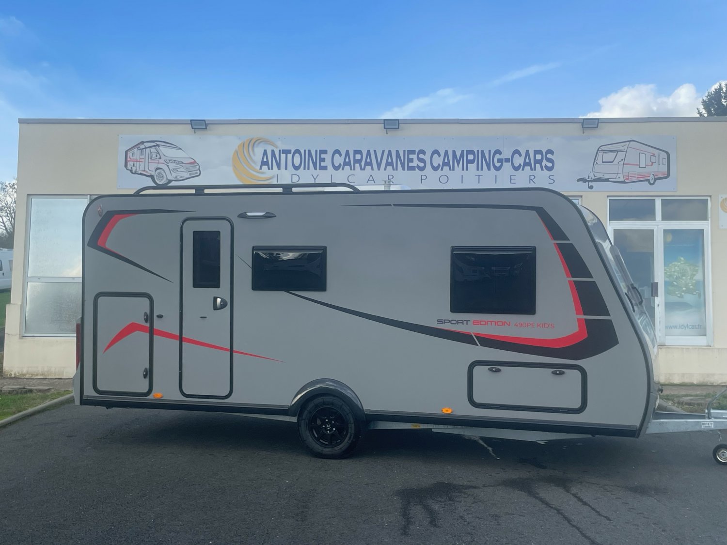 Champion Caravanes et Camping Car - Sterckeman SPORT EDITION 490PE à 24 990€