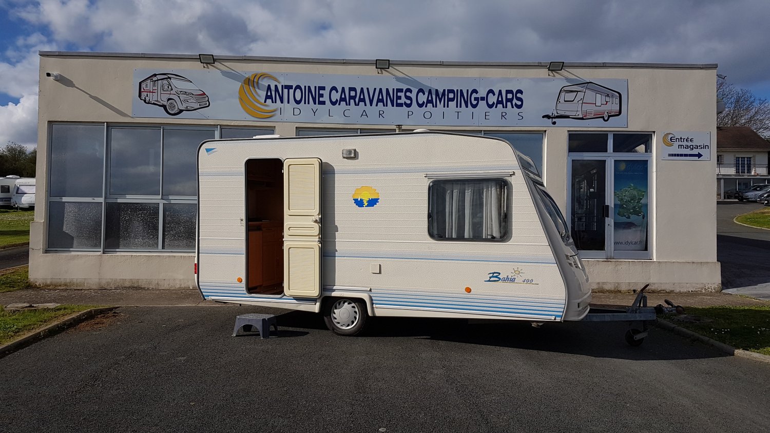 Champion Caravanes et Camping Car - Caravelair BAHIA 400 à 9 900 €