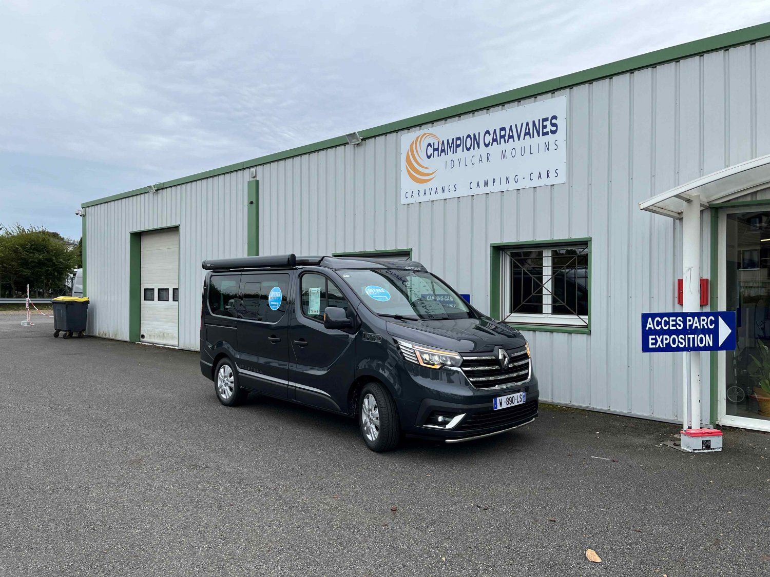 Champion Caravanes et Camping Car - Burstner PLAYA 500 LIMITED à 69 900 €