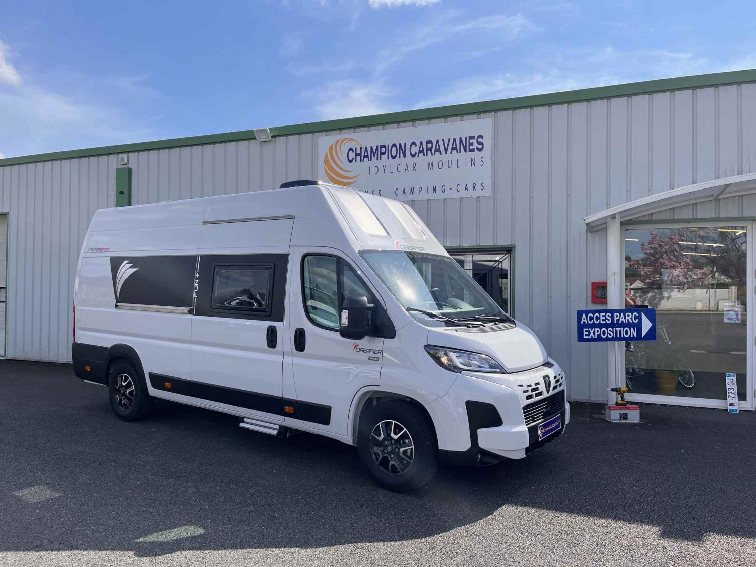 Champion Caravanes et Camping Car - Dreamer CAMPER SPORT à 68 200 €
