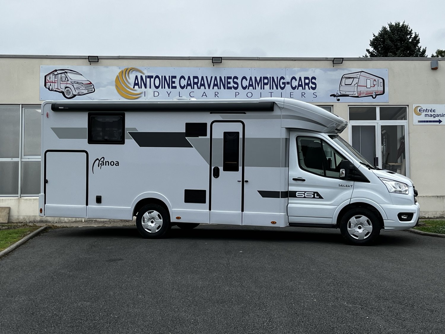 Champion Caravanes et Camping Car - C.I. MANOA 66 LXT à 72 465 €