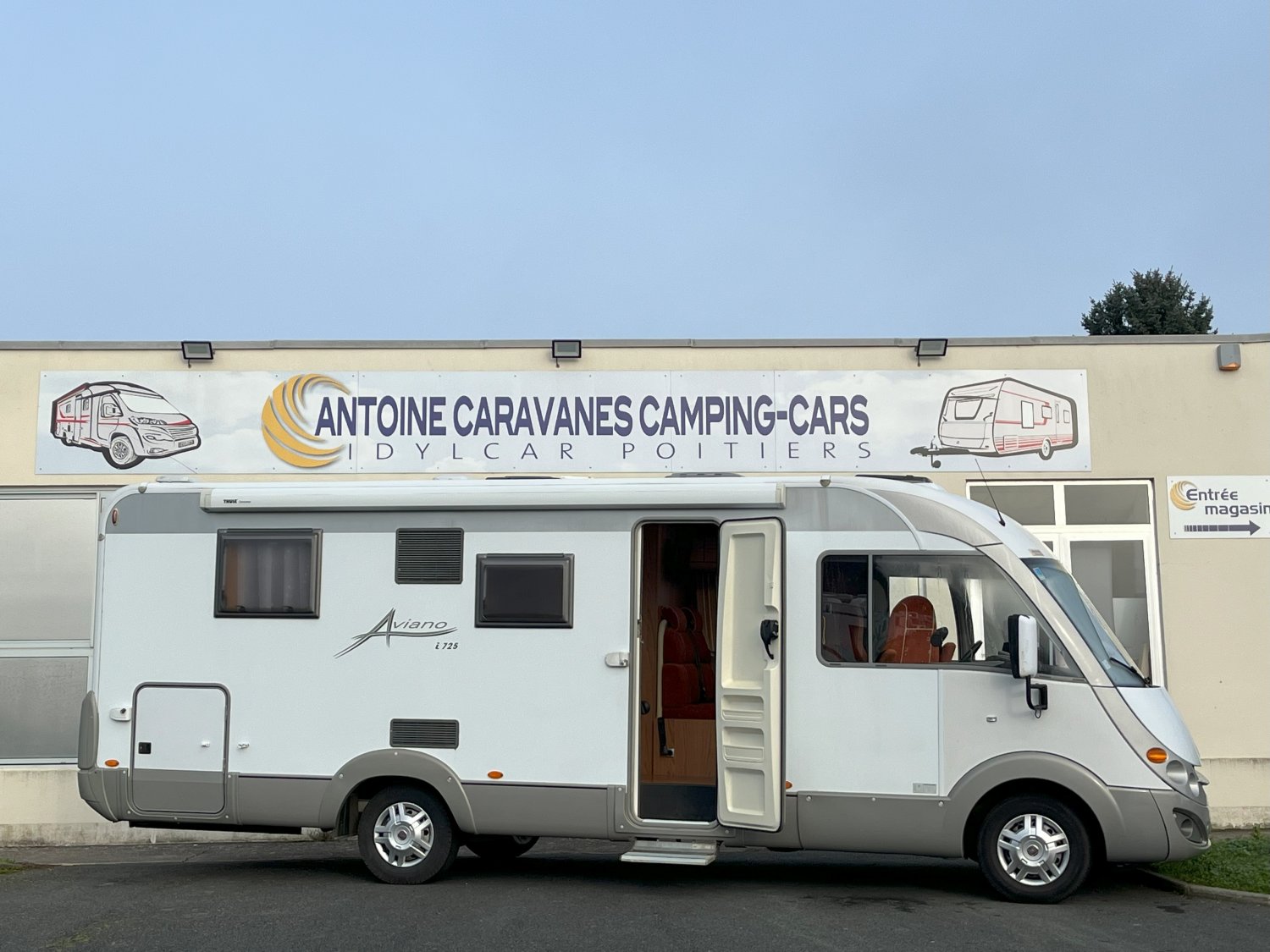 Champion Caravanes et Camping Car - Burstner AVIANO I 725 à 39 900€