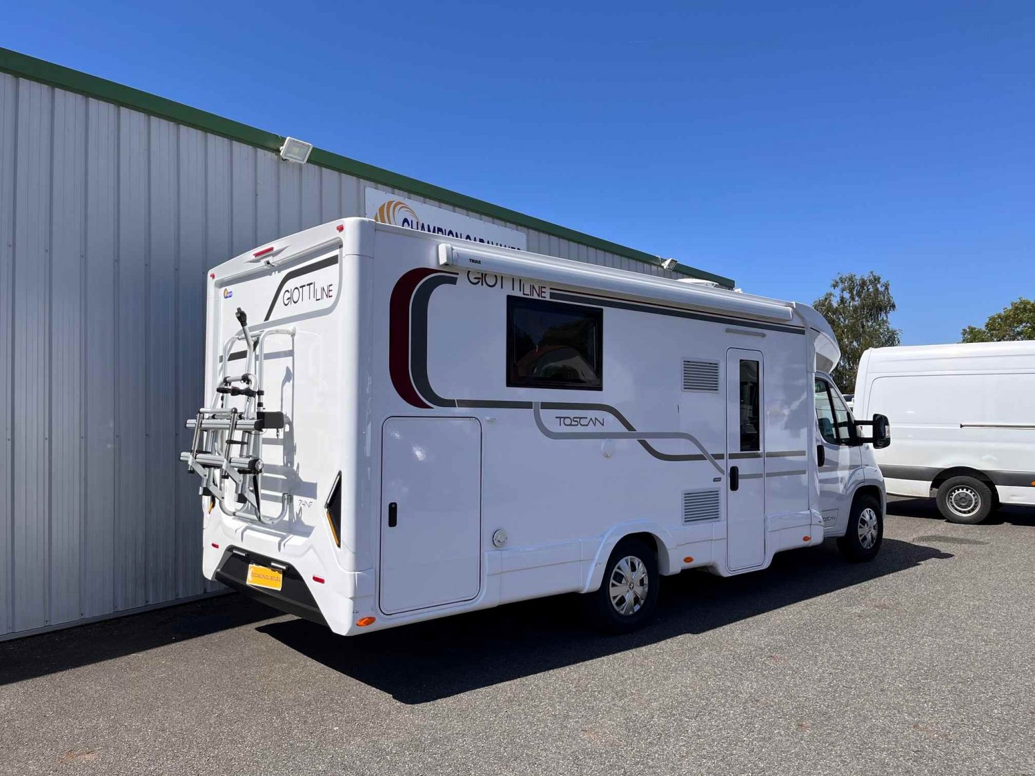 Champion Caravanes et Camping Car GIOTTILINE TOSCAN 74 NF Giottiline
