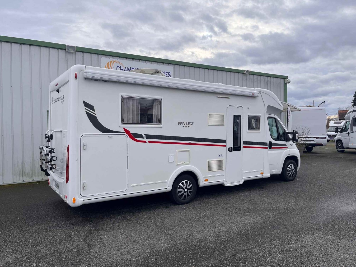 Champion Caravanes et Camping Car 720 LC PRIVILEGE Autostar
