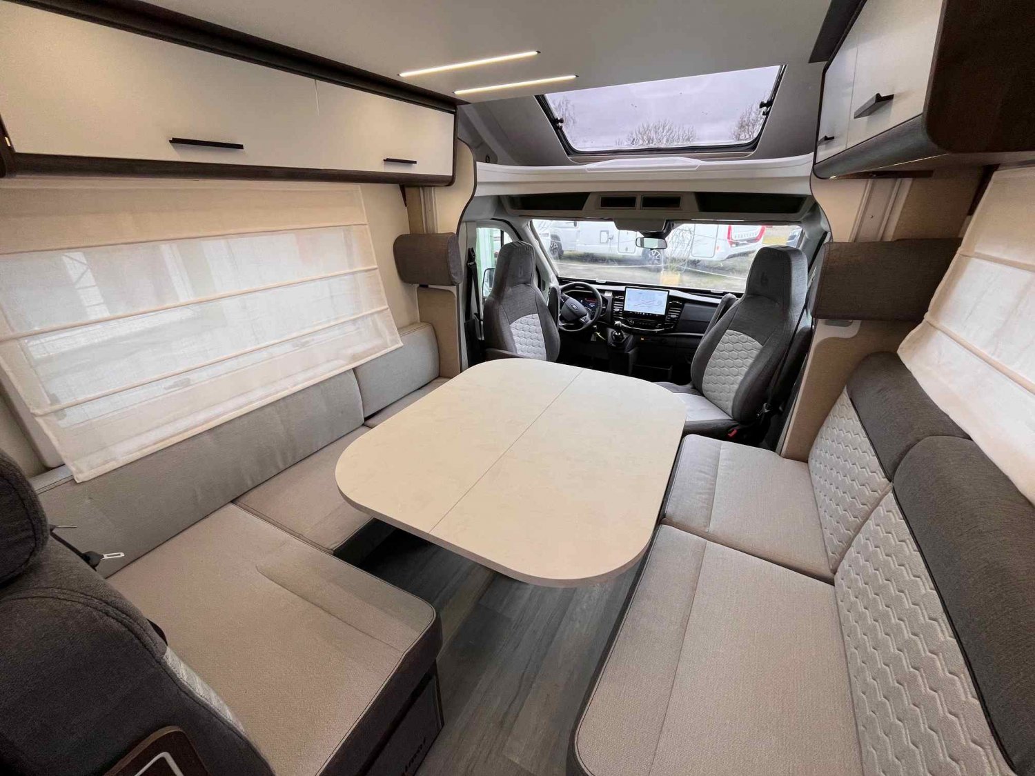 Champion Caravanes et Camping Car TESSORO 425 Benimar