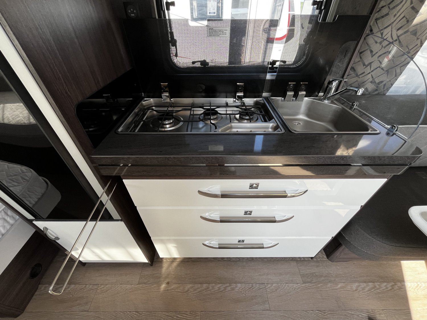 Champion Caravanes et Camping Car PRESTIGE 560 WLU Hobby