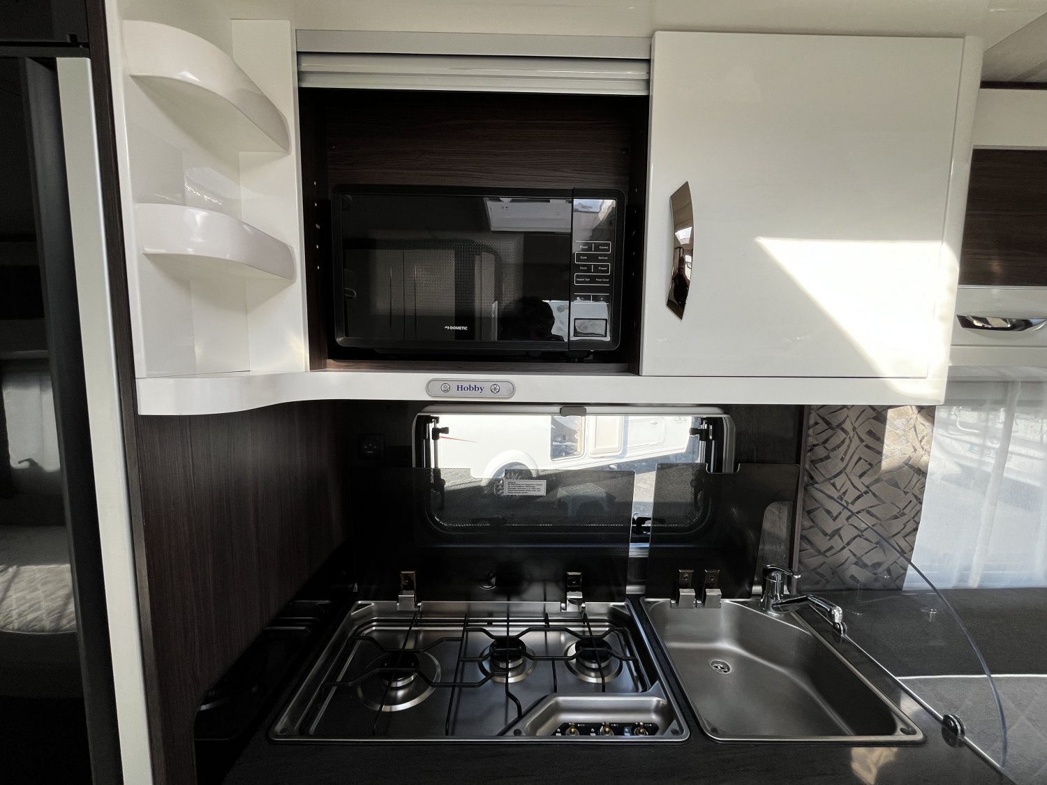 Champion Caravanes et Camping Car PRESTIGE 560 WLU Hobby