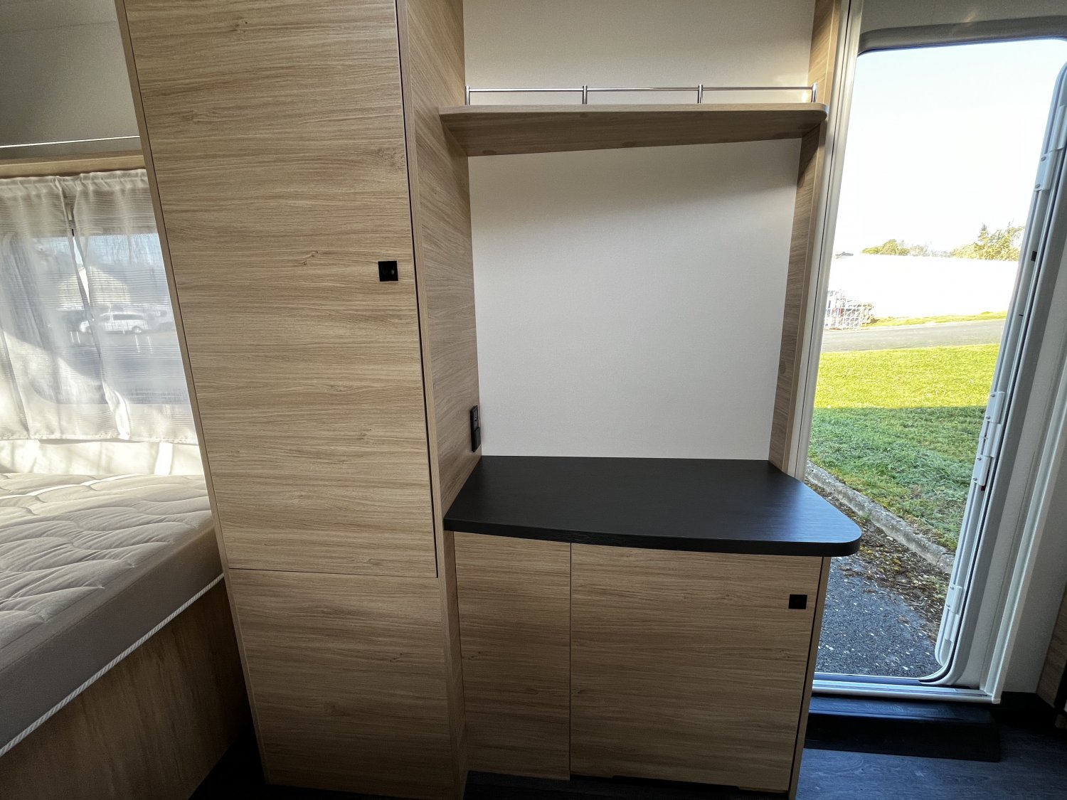 Champion Caravanes et Camping Car COMFORT 420 CP Sterckeman