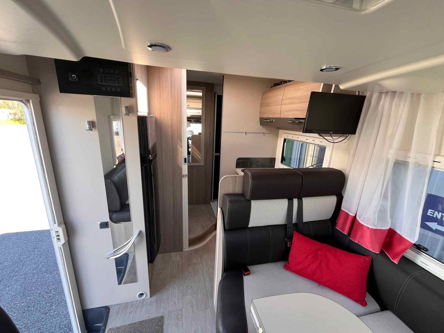 Champion Caravanes et Camping Car GENESIS 290 Challenger