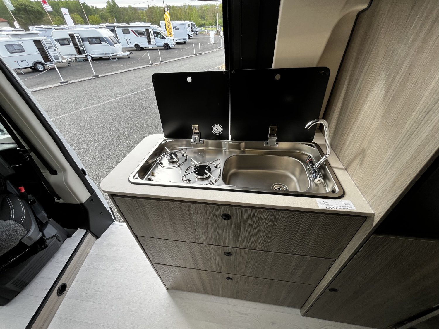 Champion Caravanes et Camping Car R602A Randger