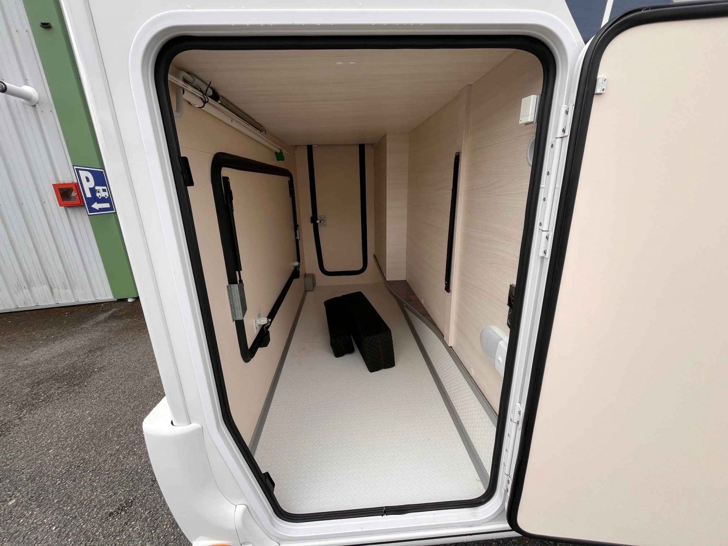Champion Caravanes et Camping Car CHAUSSON 6010 EXALTIS Chausson