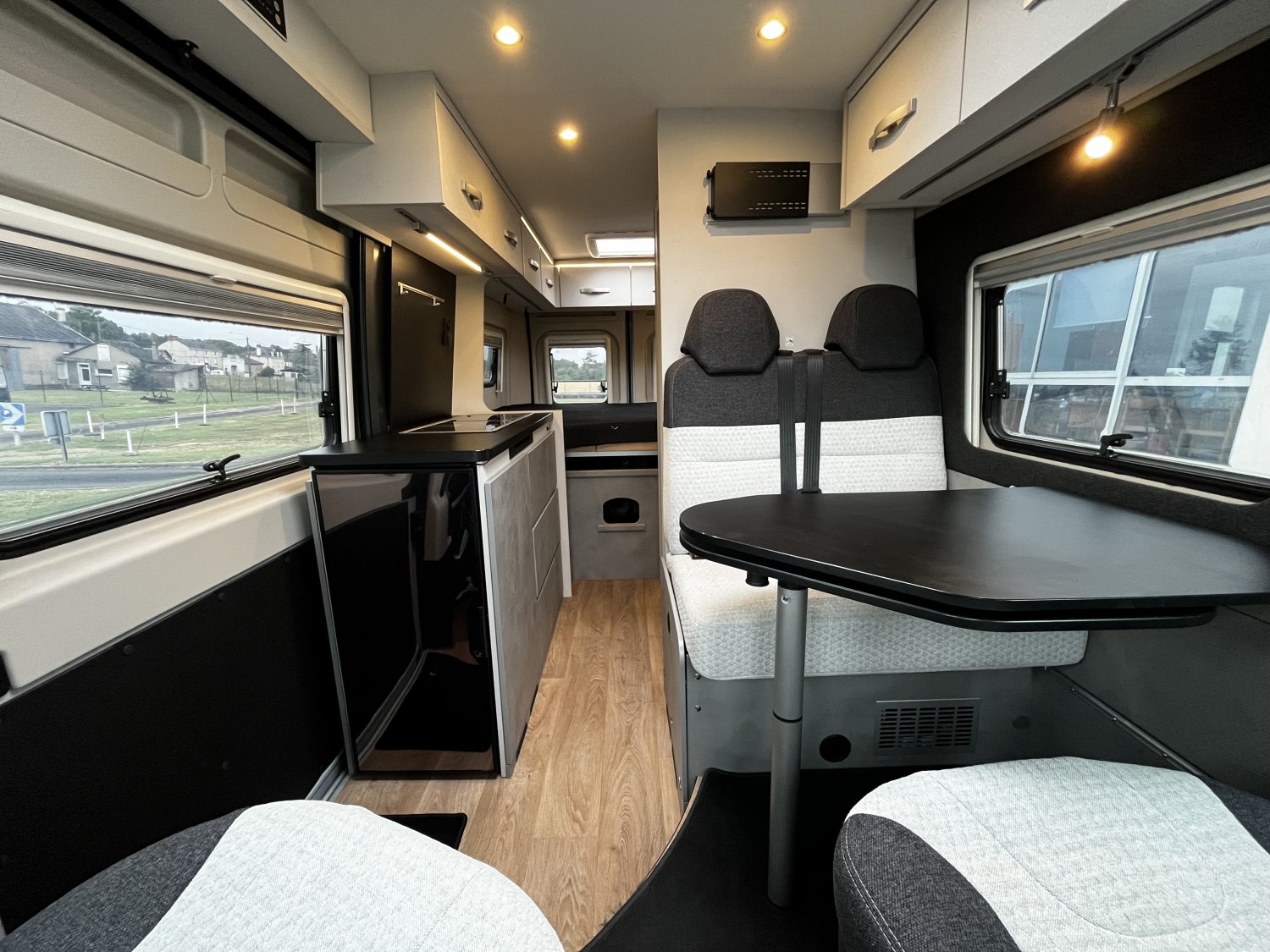 Champion Caravanes et Camping Car FULL 600 Cross Camp