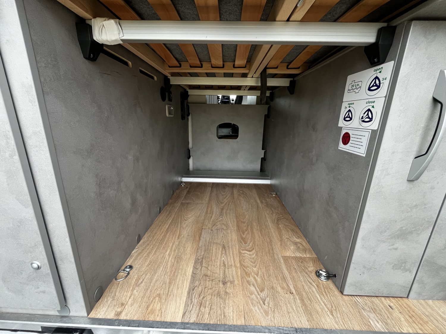 Champion Caravanes et Camping Car FULL 600 Cross Camp