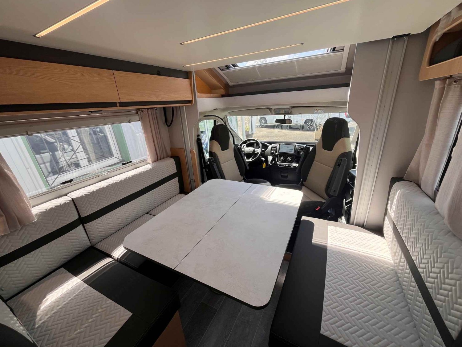 Champion Caravanes et Camping Car GIOTTI LINE SIENA 396 Giottiline