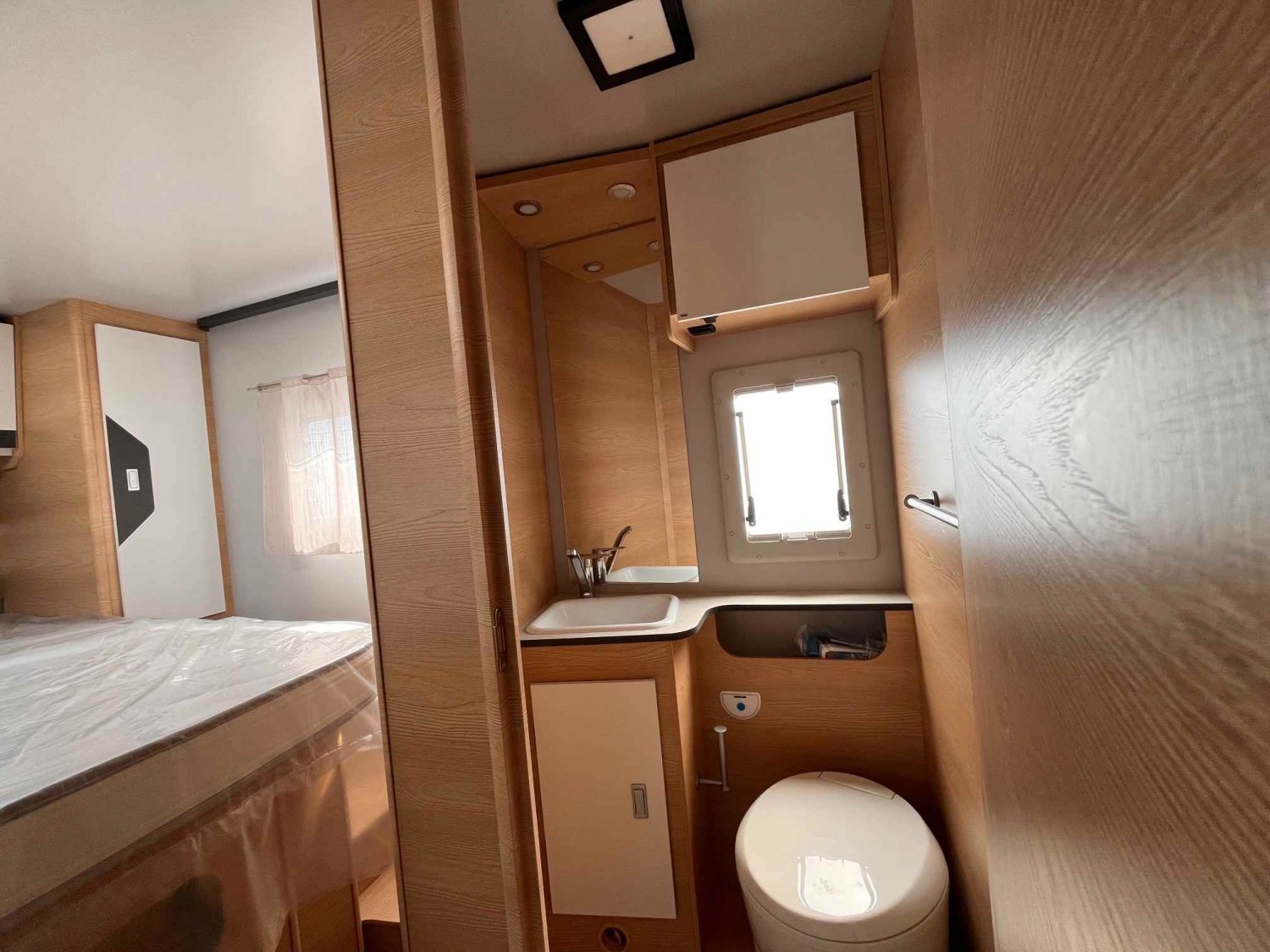 Champion Caravanes et Camping Car SIENA 397 S EDITION LIMITEE Giottiline