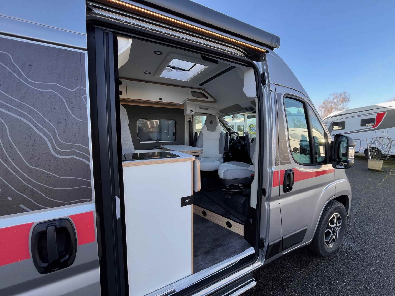 Champion Caravanes et Camping Car V600G - EVIDENCE Pilote