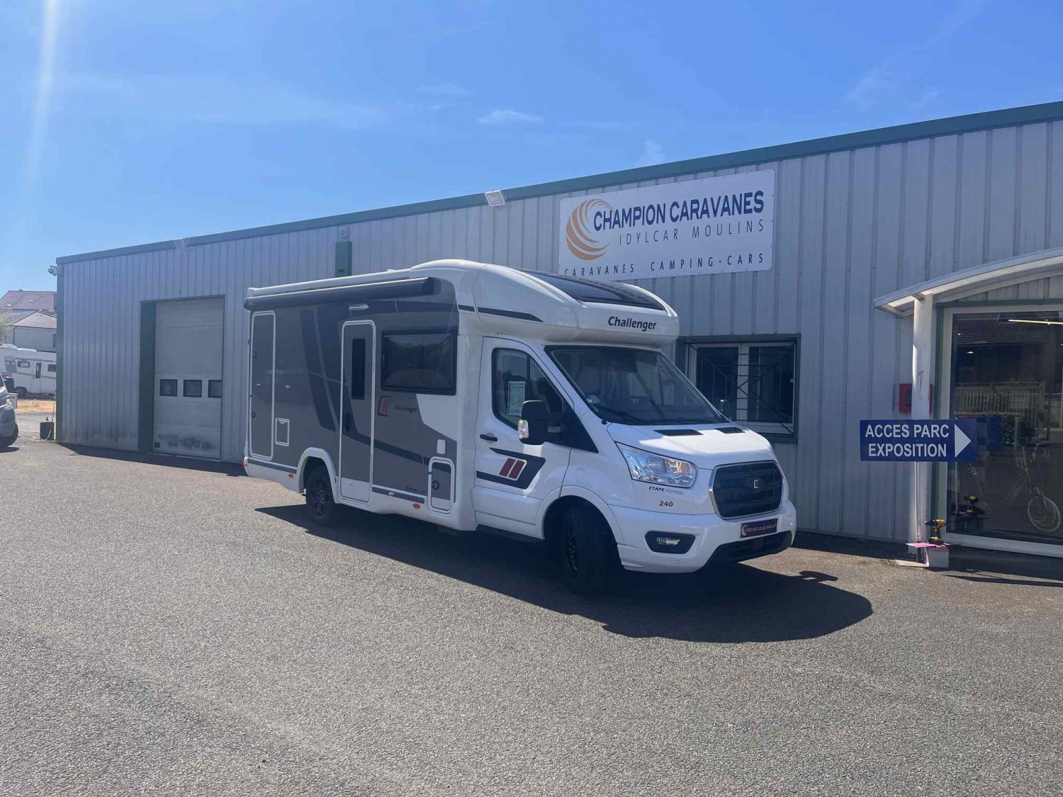 Champion Caravanes et Camping Car - Challenger 240 ETAPE EDITION à 73 490 &euro;