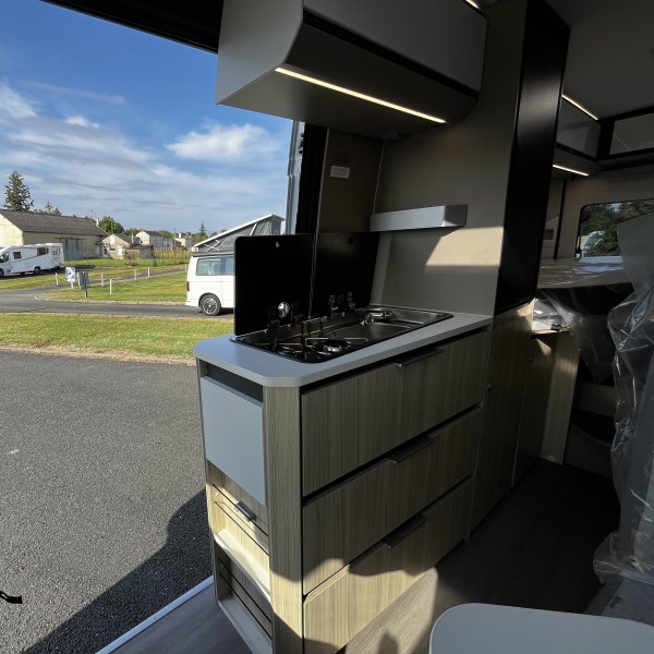 Champion Caravanes et Camping Car TWIN PLUS 640 SLB Adria