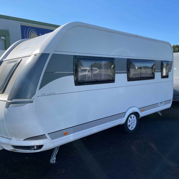 Champion Caravanes et Camping Car HOBBY 460 SFF DE LUXE RIGIDE Hobby