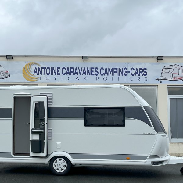 Champion Caravanes et Camping Car 460 SFf De Luxe Hobby