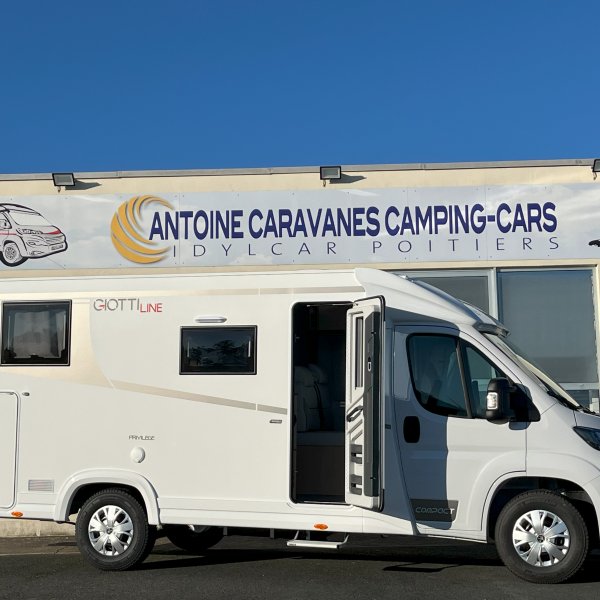 Champion Caravanes et Camping Car Compact c66 Giottiline