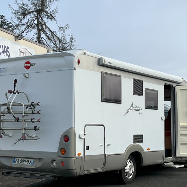 Champion Caravanes et Camping Car Aviano I725 Burstner