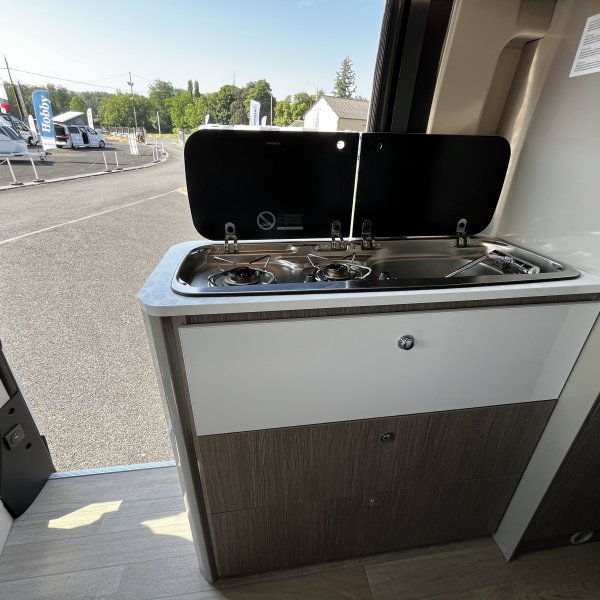 Champion Caravanes et Camping Car Twist V 594 Chausson