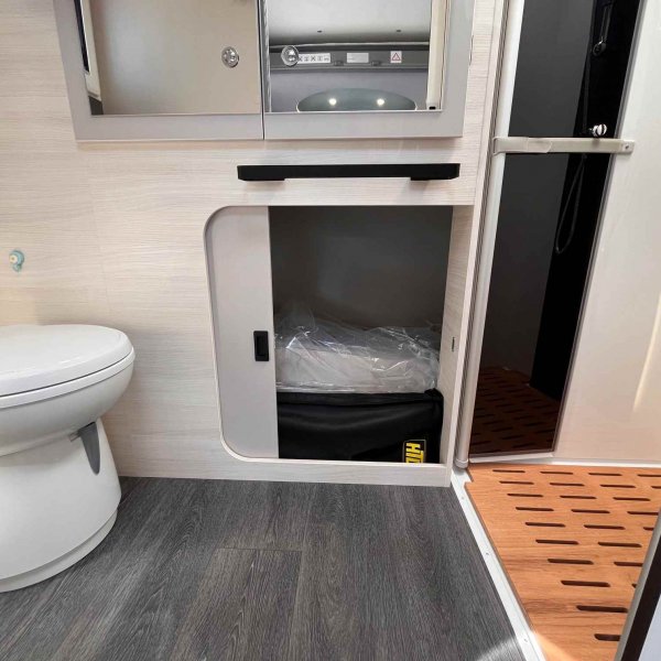 Champion Caravanes et Camping Car CHAUSSON 640 TITANIUM Chausson