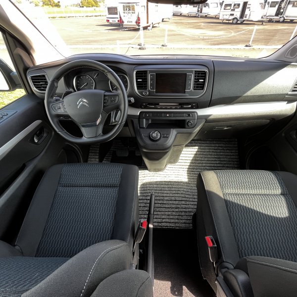Champion Caravanes et Camping Car CAMPSTER Possl