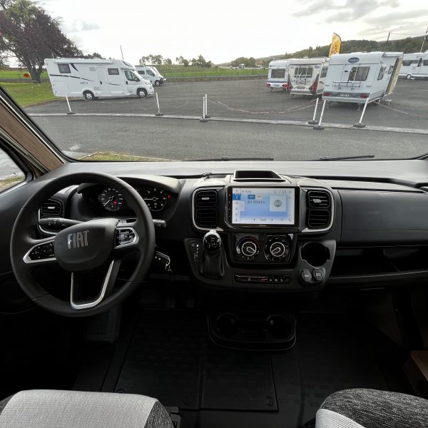 Champion Caravanes et Camping Car MAGIS 67 C.I.