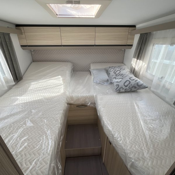 Champion Caravanes et Camping Car COMPTAC DL 60th Adria