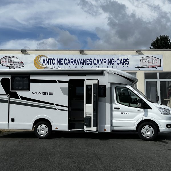 Champion Caravanes et Camping Car MAGIS 67 XT C.I.