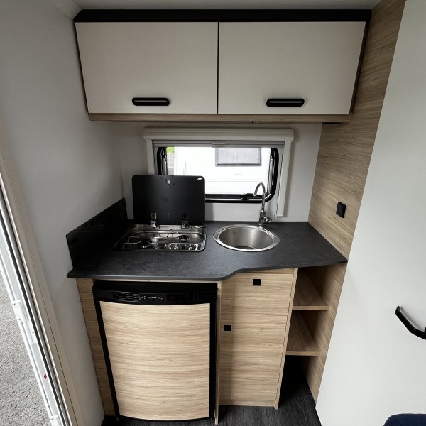 Champion Caravanes et Camping Car EASY 420 CP Sterckeman