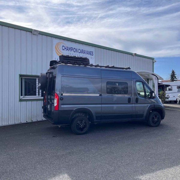 Champion Caravanes et Camping Car BURSTNER CAMPEO C 540 4*4 Burstner