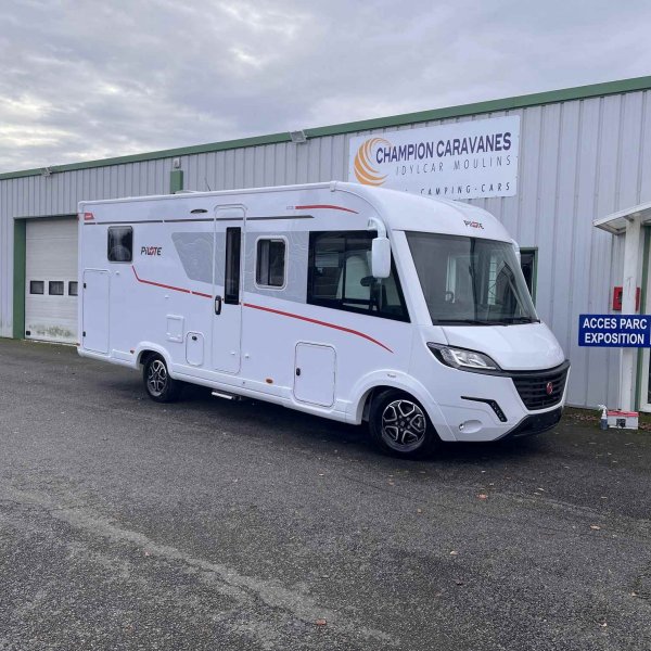 Champion Caravanes et Camping Car G 720 FC EVIDENCE Pilote