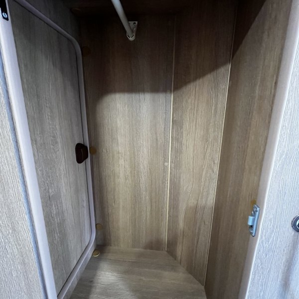 Champion Caravanes et Camping Car 60 T Giottiline