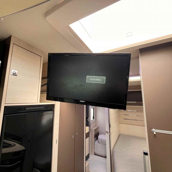 Champion Caravanes et Camping Car GENESIS 275 Challenger