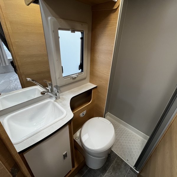 Champion Caravanes et Camping Car SIENA 330 Giottiline