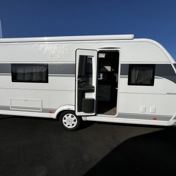 Champion Caravanes et Camping Car PRESTIGE 560 WLU Hobby