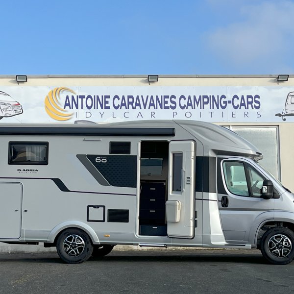 Champion Caravanes et Camping Car MATRIX 650 DC 60th Adria