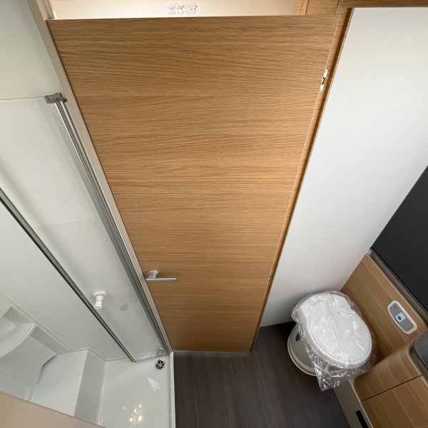 Champion Caravanes et Camping Car MATRIX 650 DC 60th Adria