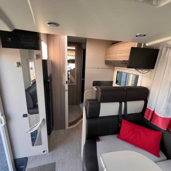 Champion Caravanes et Camping Car GENESIS 290 Challenger