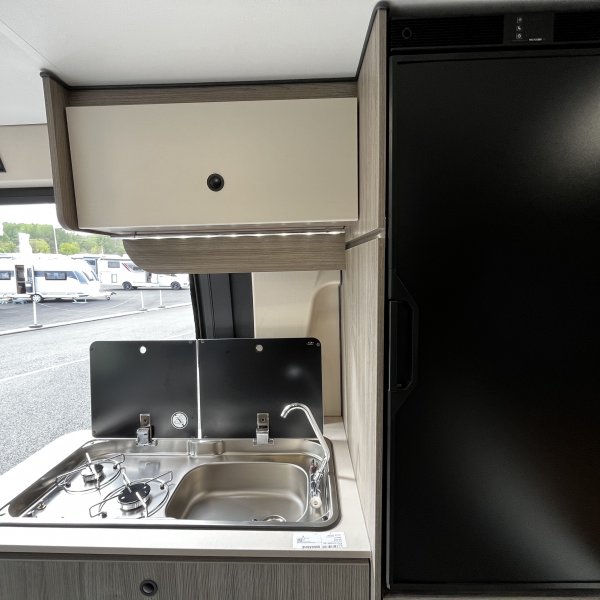 Champion Caravanes et Camping Car R602A Randger