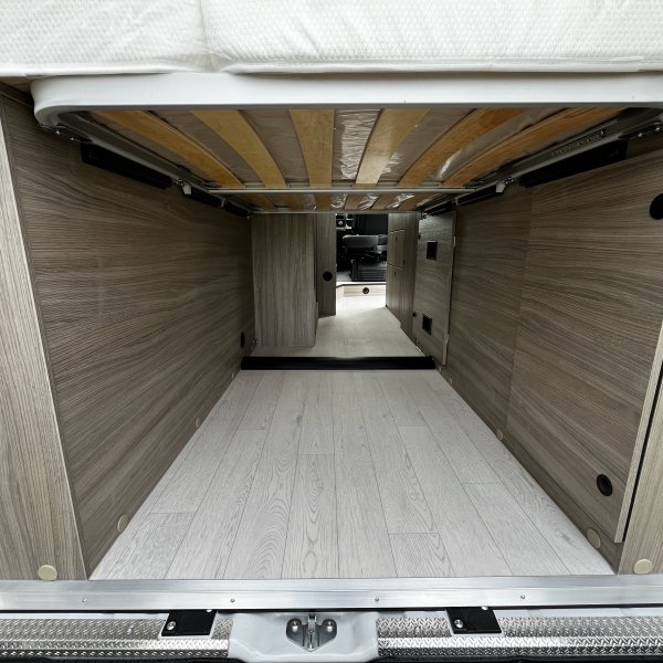Champion Caravanes et Camping Car R602A Randger