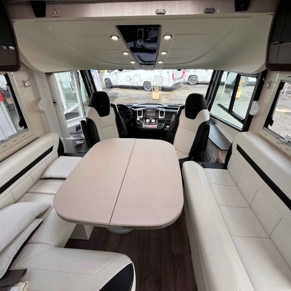 Champion Caravanes et Camping Car CHAUSSON 6010 EXALTIS Chausson