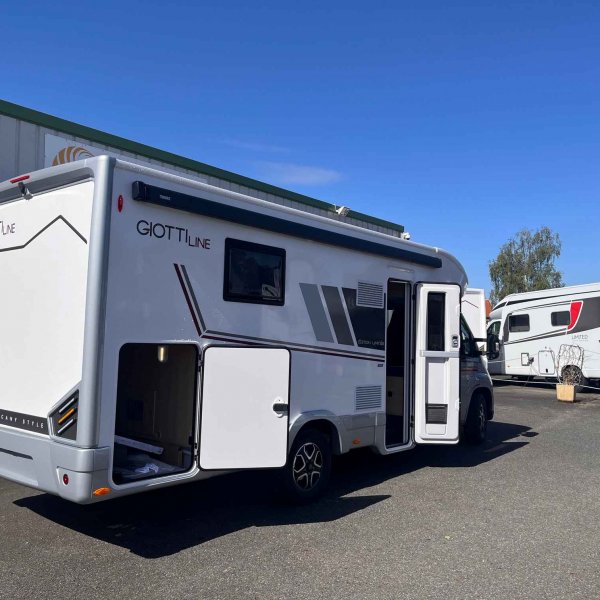 Champion Caravanes et Camping Car SIENA 397 S EDITION LIMITEE Giottiline