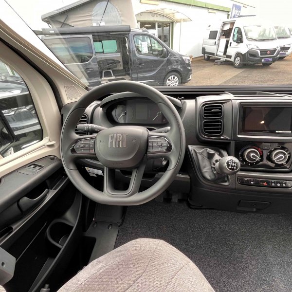 Champion Caravanes et Camping Car P620 EXPRESSION Pilote