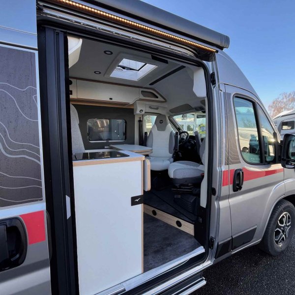 Champion Caravanes et Camping Car V600G - EVIDENCE Pilote